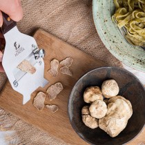 Alba White Winter Truffles Grade A 3Jpg